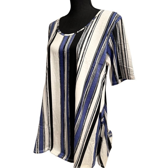 LulaRoe Perfect Tee Swing Top Tunic Half Sleeve Loose Fit Stretchy Soft Large - Picture 8 of 17